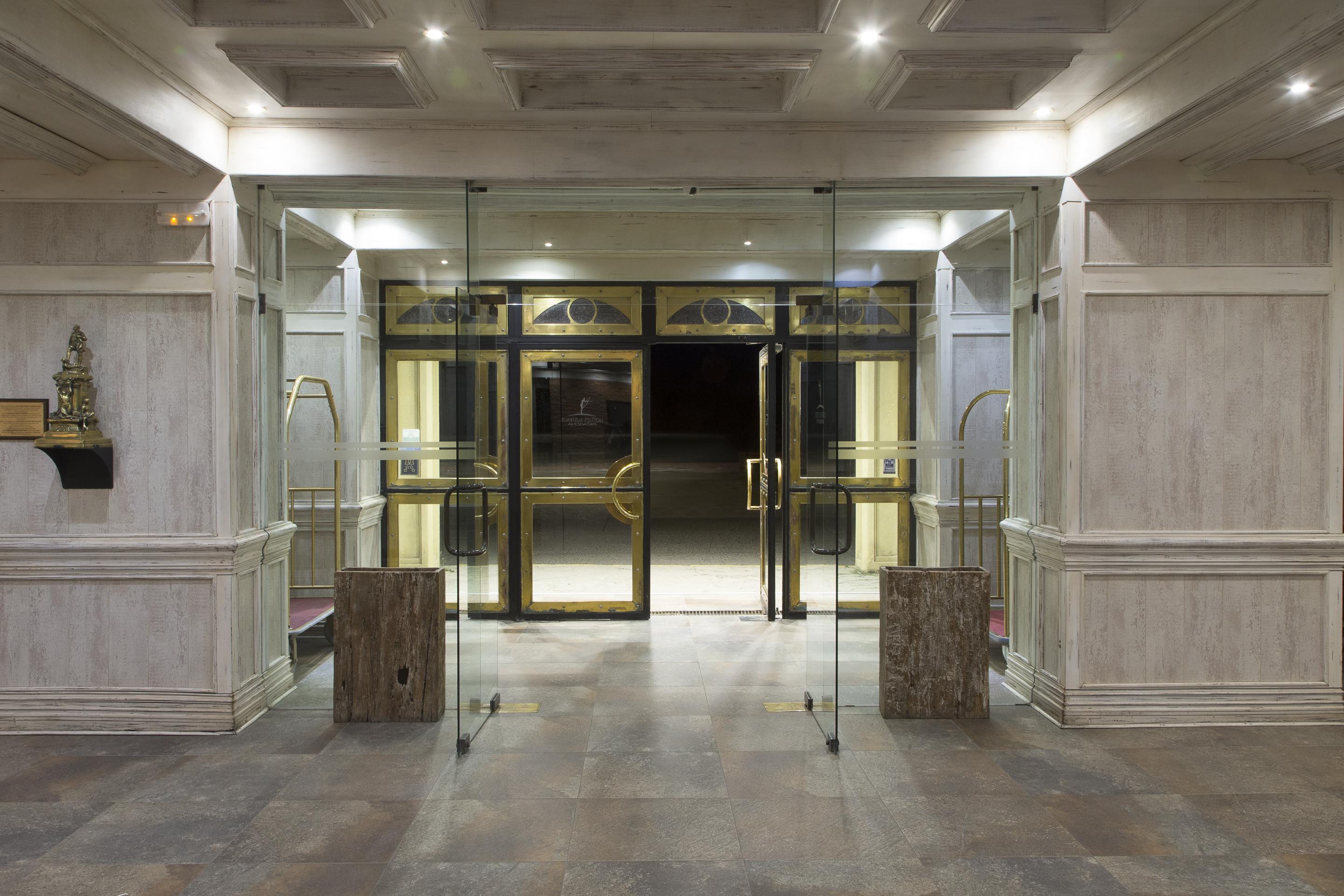 Hotel Costaustralis Πουέρτο Νατάλες Εξωτερικό φωτογραφία