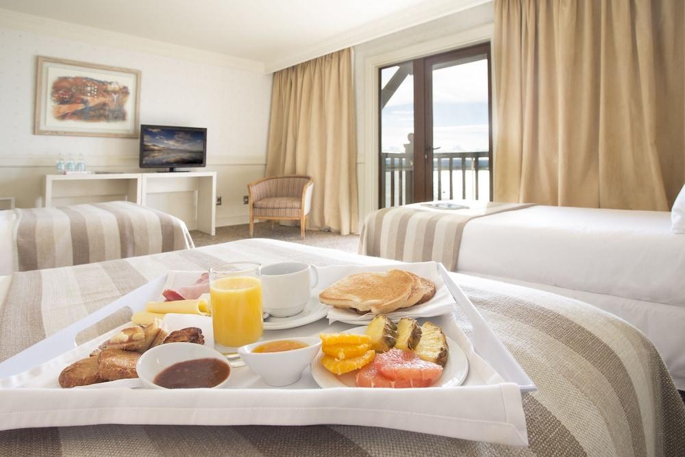 Hotel Costaustralis Πουέρτο Νατάλες Εξωτερικό φωτογραφία